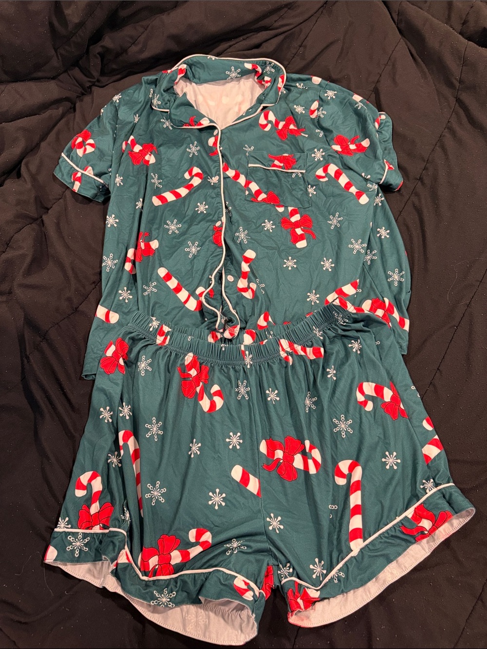 Women’s green and red Candy Cane Holiday Pajama Set - Christmas pjs 2x